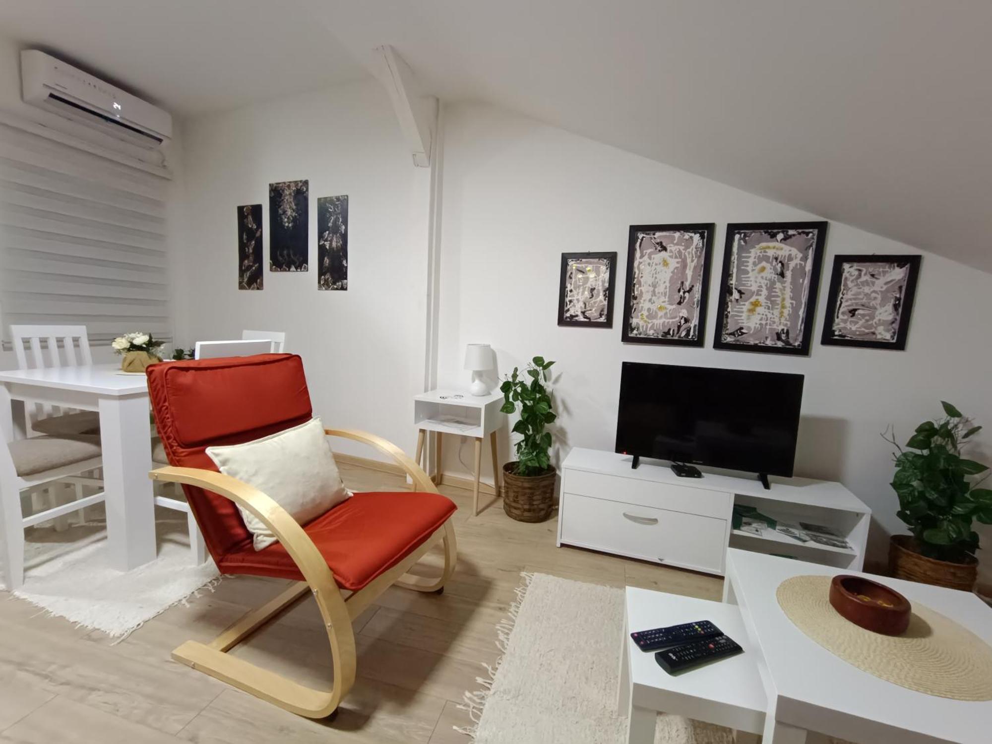 Apartmani S - Dsn Kraljevo Kültér fotó