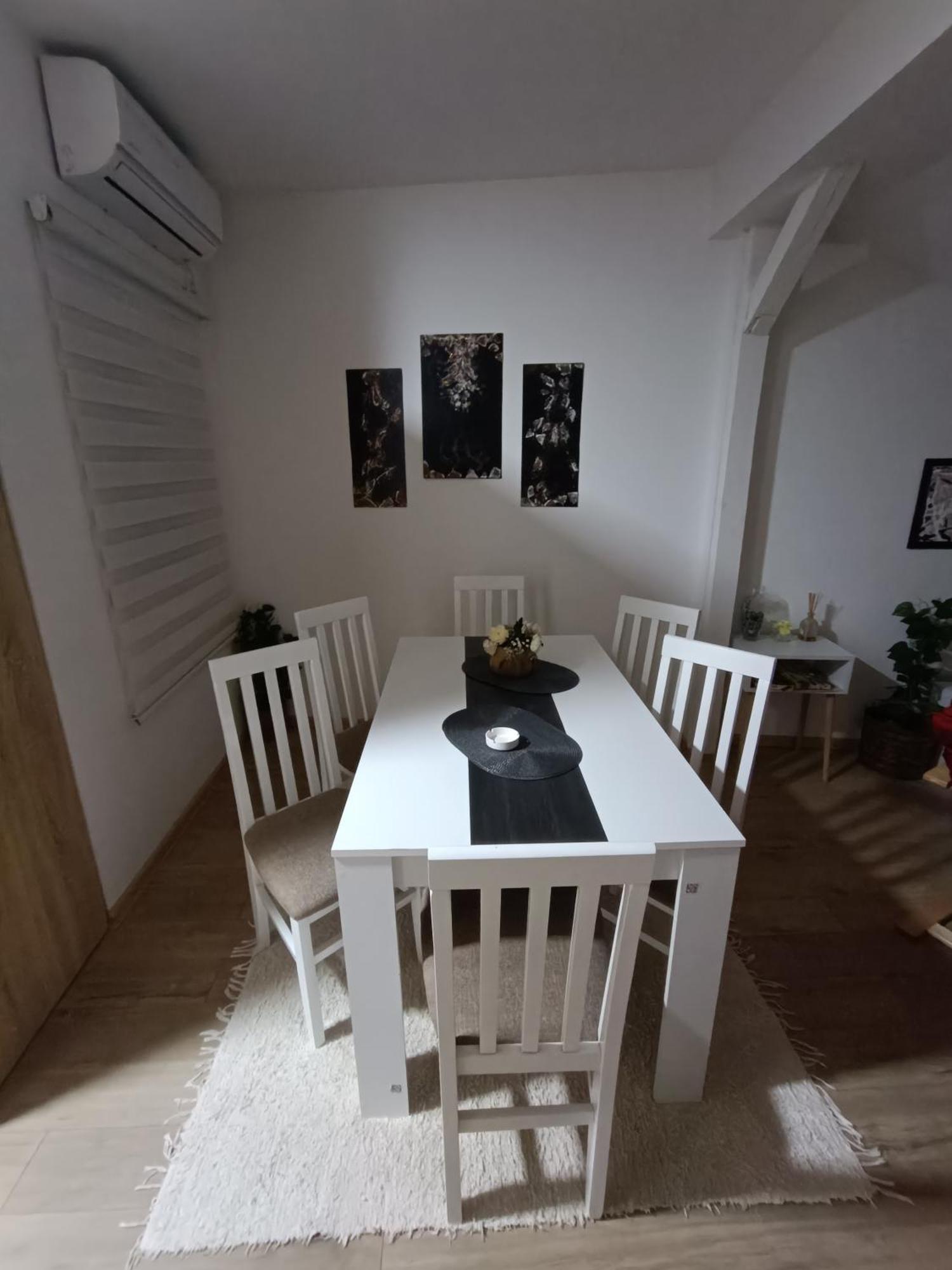 Apartmani S - Dsn Kraljevo Kültér fotó