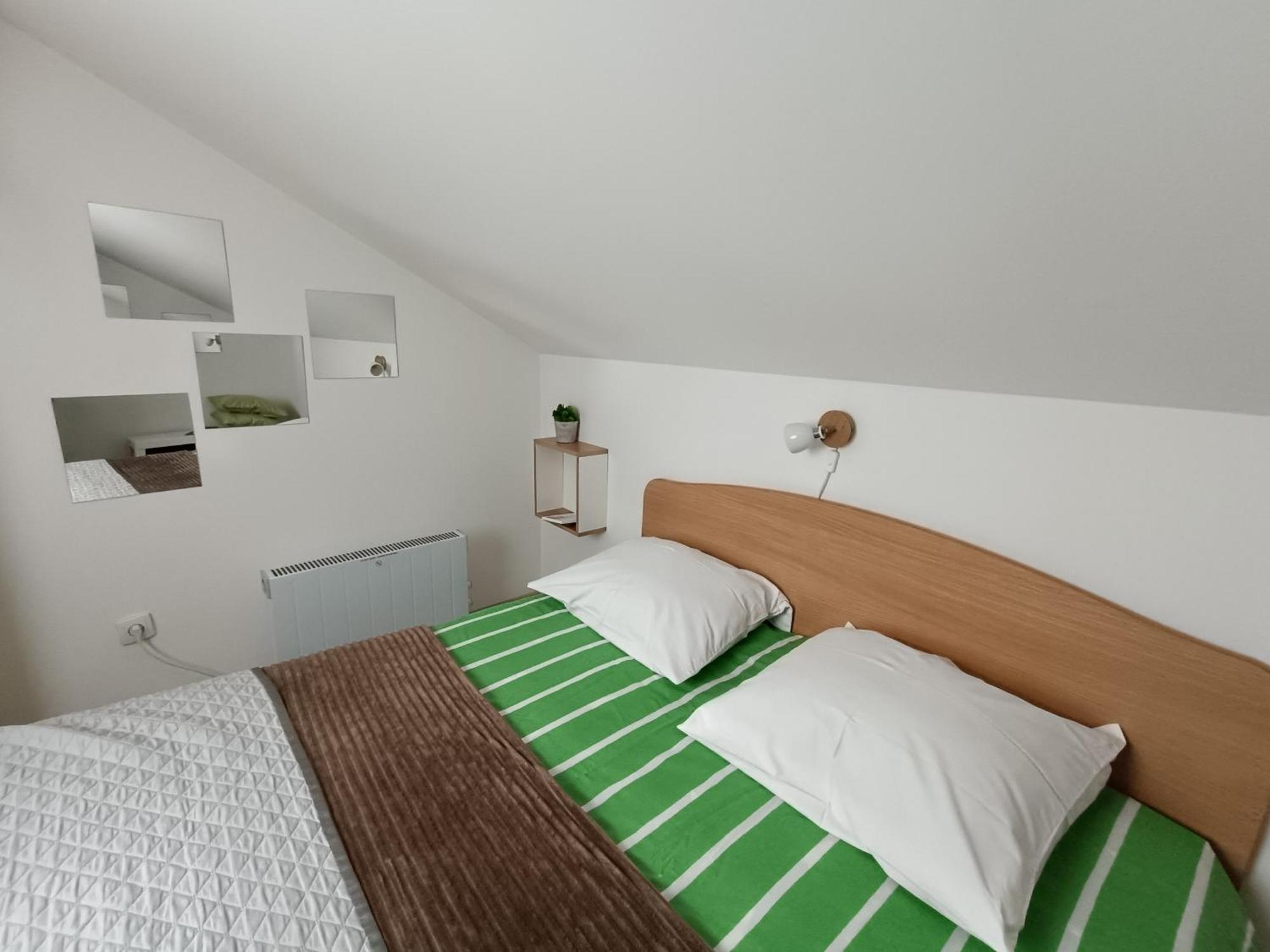 Apartmani S - Dsn Kraljevo Szoba fotó