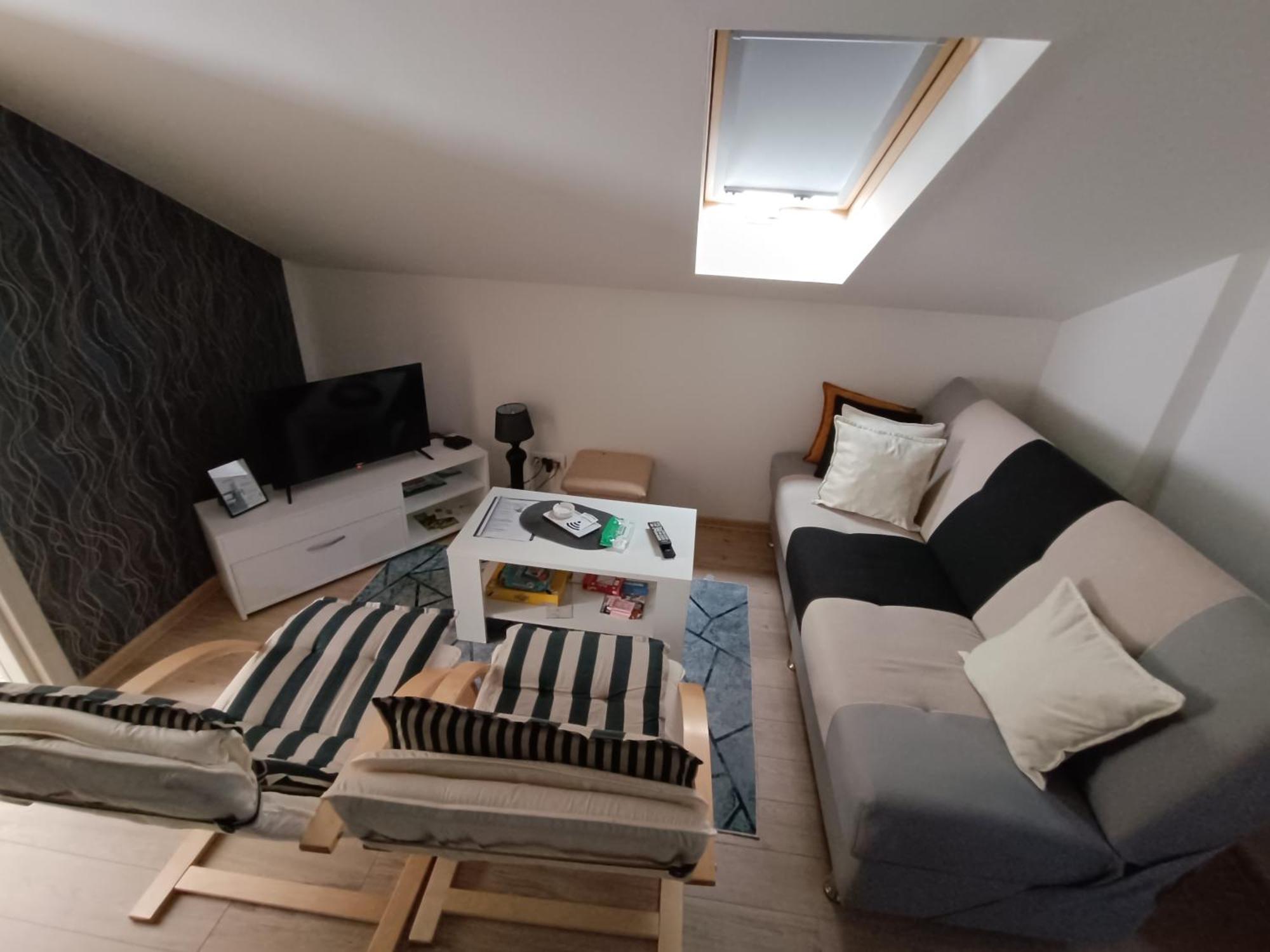 Apartmani S - Dsn Kraljevo Szoba fotó