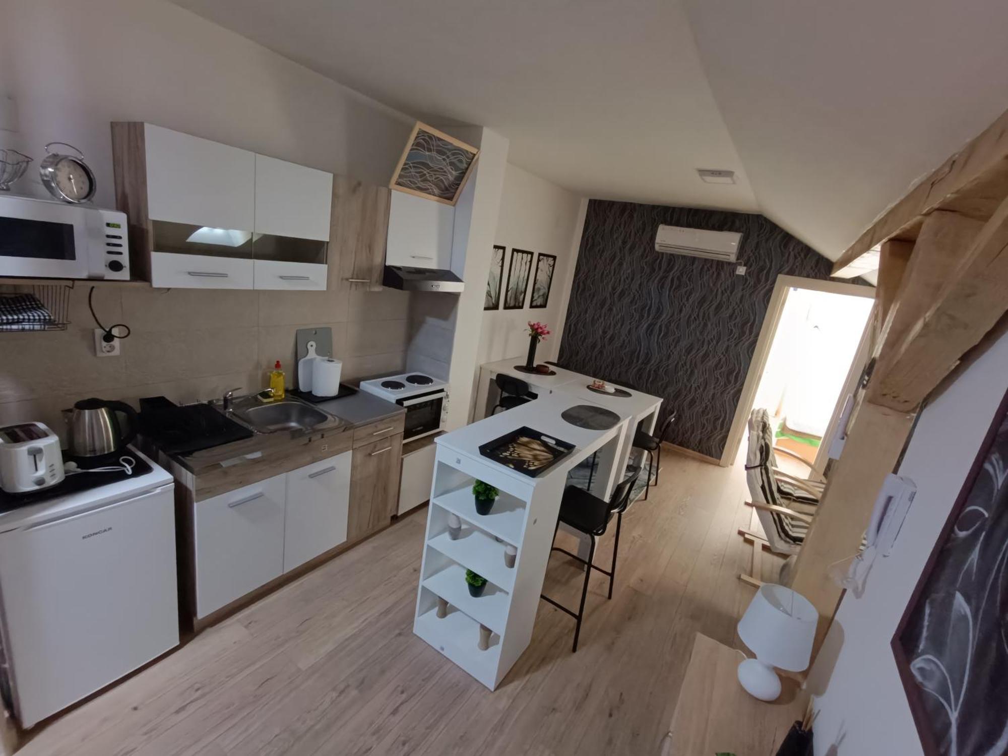 Apartmani S - Dsn Kraljevo Szoba fotó
